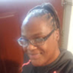 Meet your Posher, Leslie